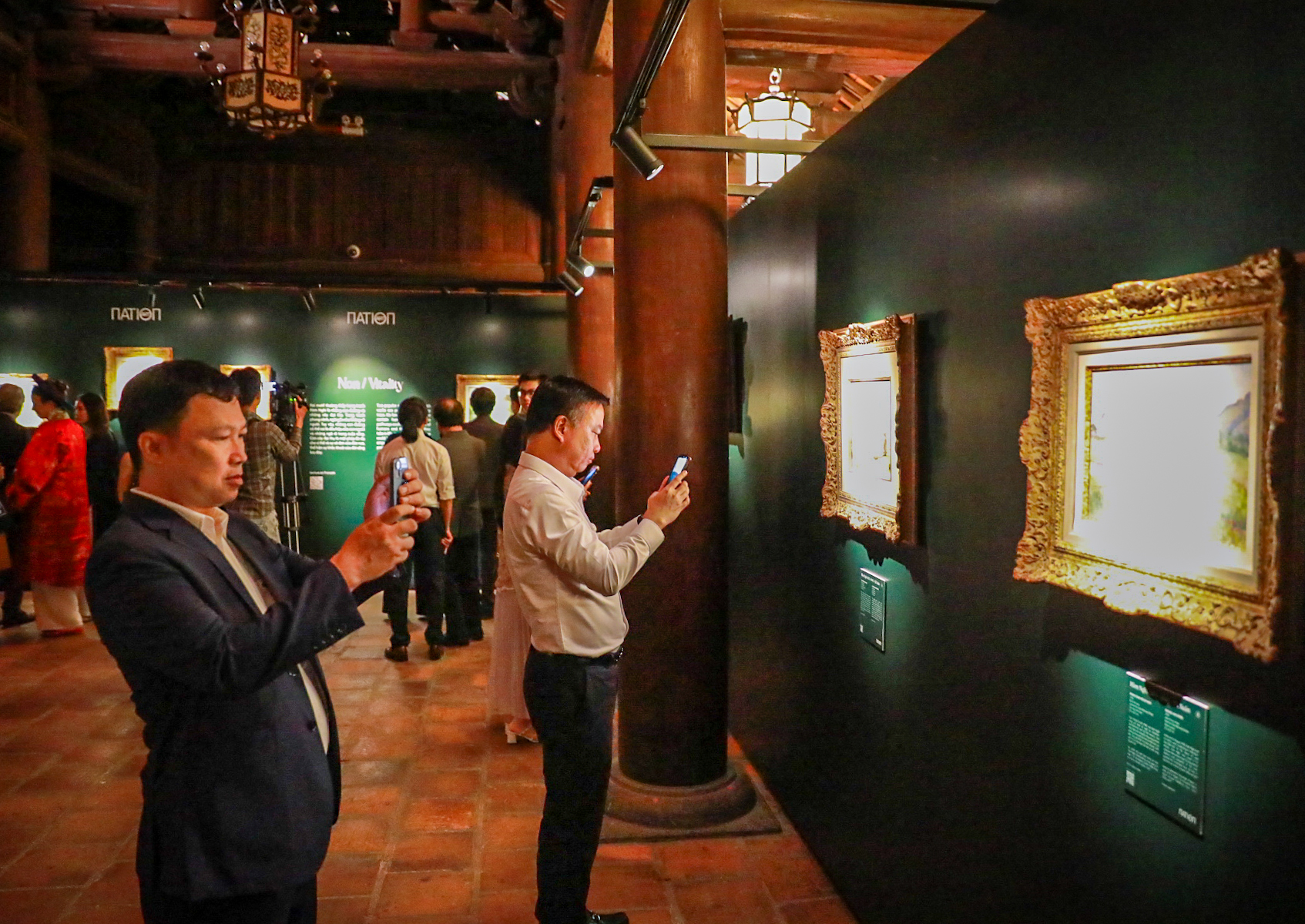 Triển lãm quy mô lớn đầu tiên về hội họa vua Hàm Nghi tại Thủ đô