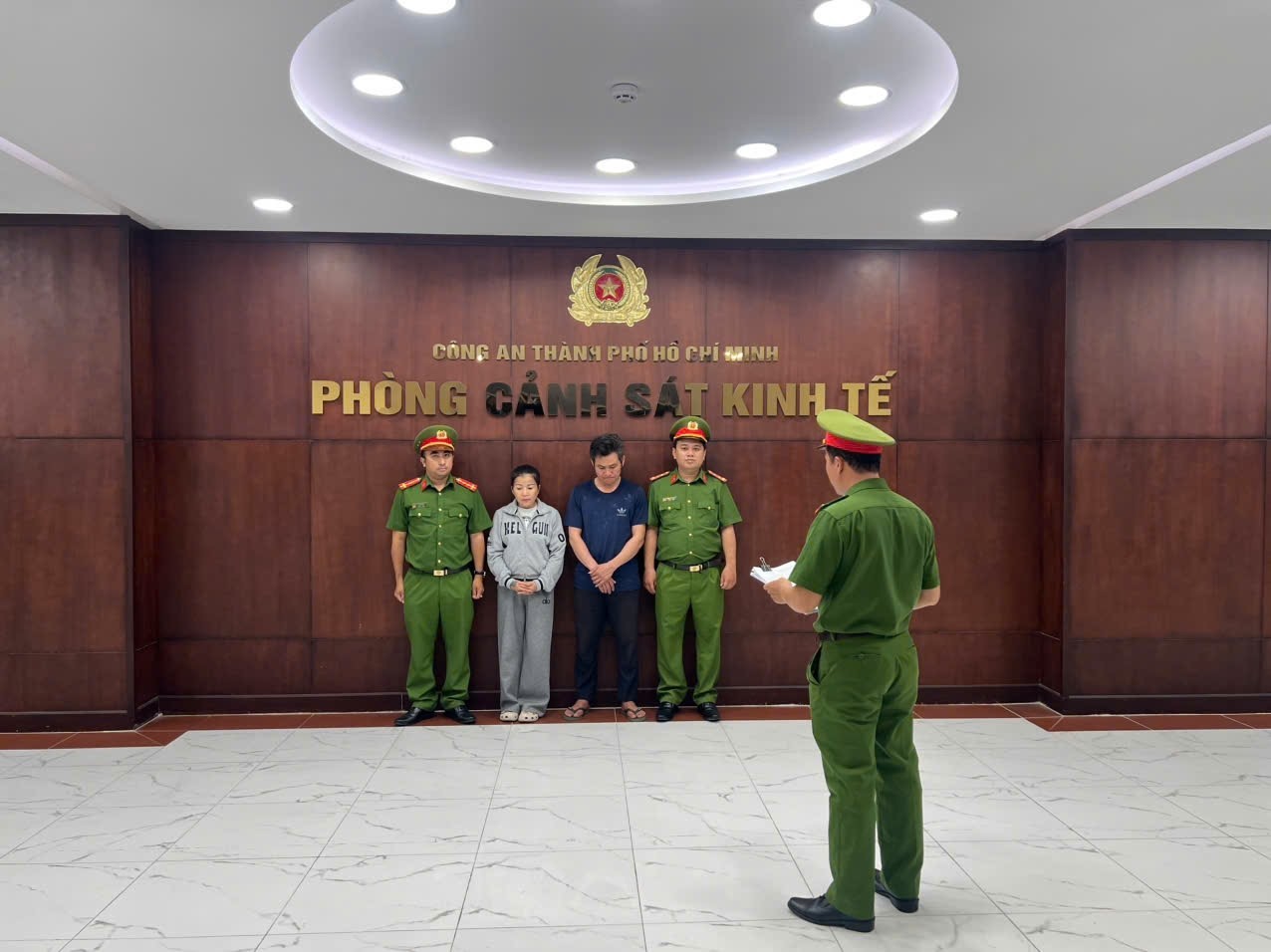 Triệt phá đường dây sản xuất, buôn bán bột ngọt giả nhãn hiệu Ajinomoto quy mô lớn
