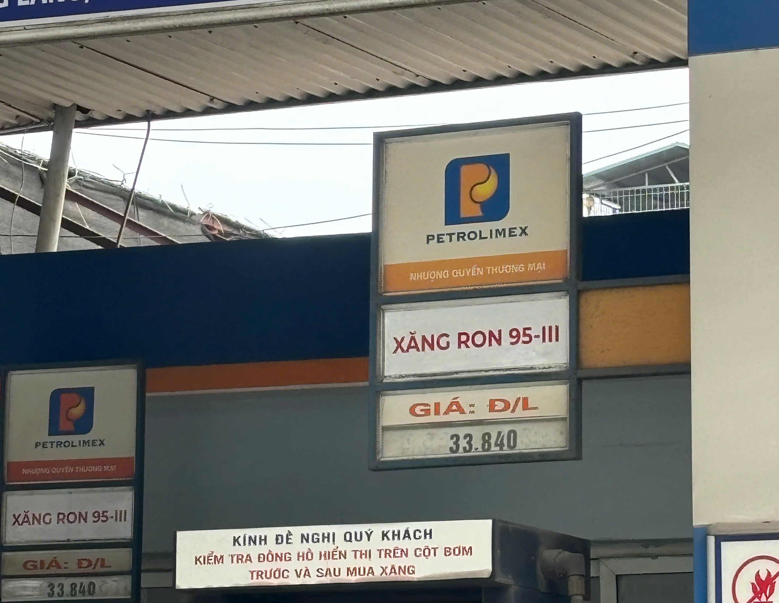 Giá xăng dầu tăng mạnh từ 23h ngày 24/03, RON 95-III tiệm cận 34.000 đồng/lít