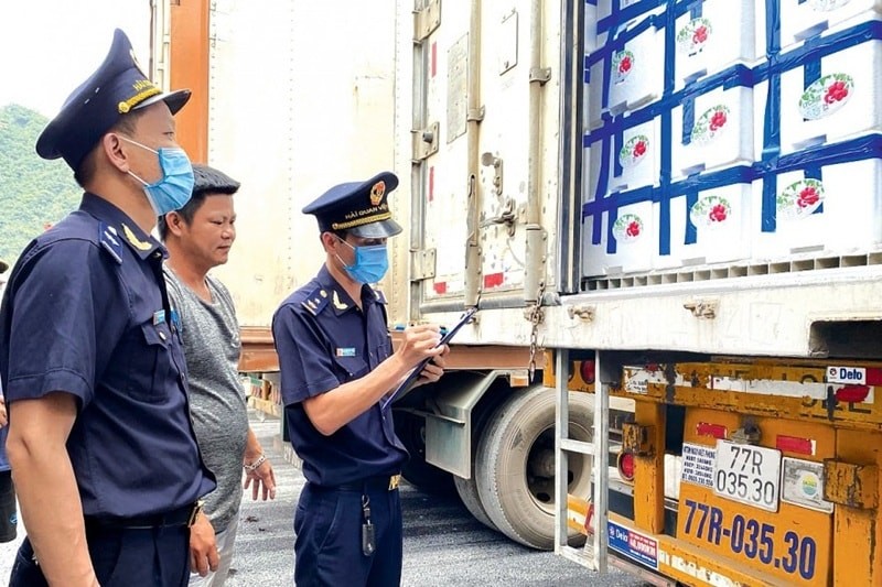 Tăng tốc chuyển đổi số ngành hải quan bằng những thay đổi pháp lý