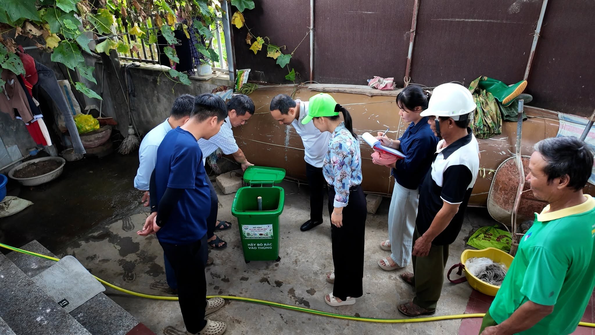Nỗ lực biến rác thải thành tài nguyên tại xã Lệ Thủy