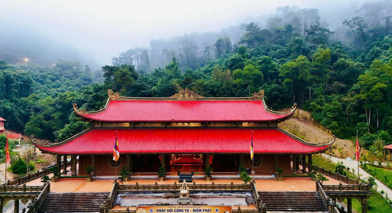 Cung nghinh Ngài Vairochana Rinpoche và Hoàng gia Bhutan: Nhân duyên hy hữu tại Tịnh viện Vân Sơn