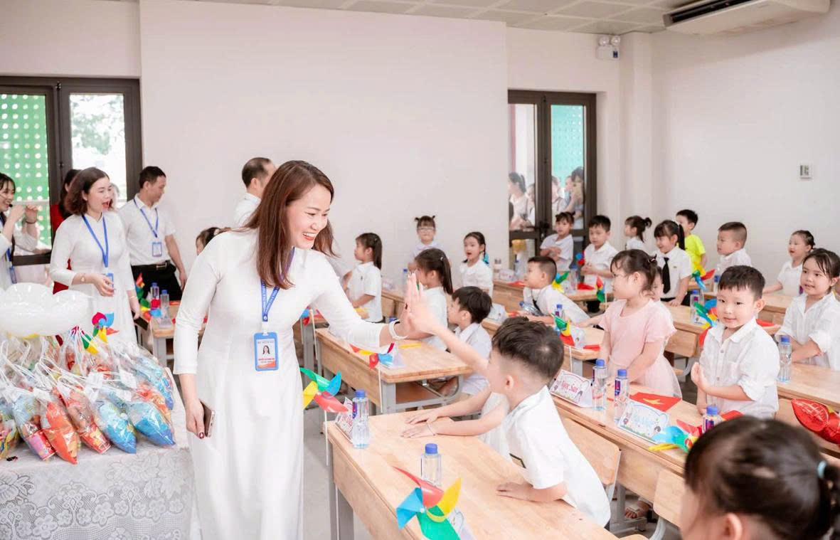 Rà soát 114 cơ sở giáo dục có quy mô trên 100 lớp sau sắp xếp trường học