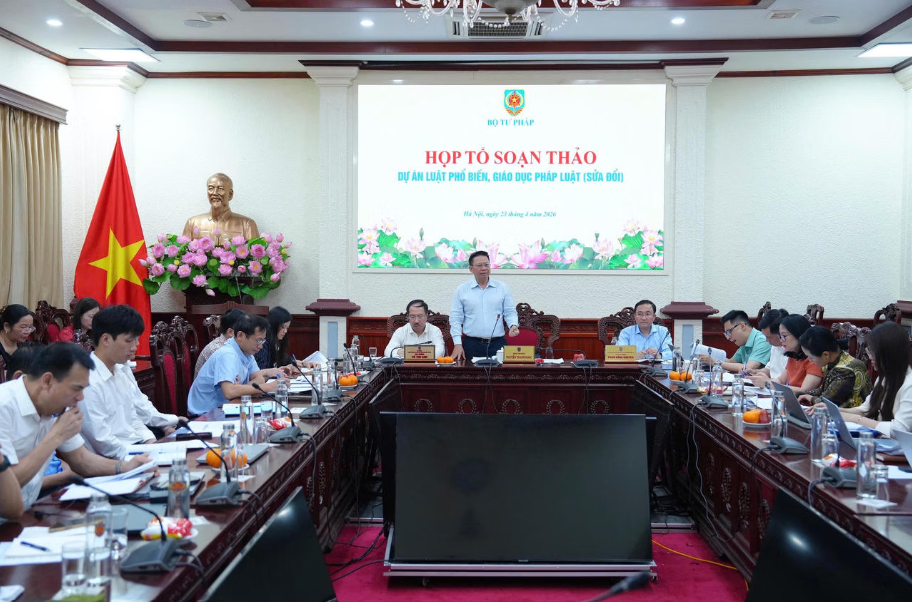 Đề xuất xây dựng tiêu chí để xác định đối tượng đặc thù trong công tác phổ biến giáo dục pháp luật