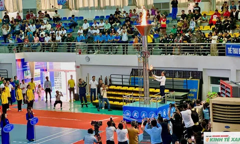 Đại hội Thể dục thể thao tỉnh Cà Mau lần thứ I: Khỏe để cống hiến – Đoàn kết để phát triển