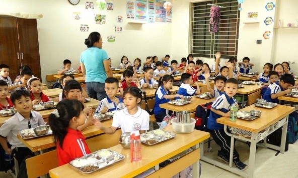 Hà Nội: Thống nhất quy trình tổ chức bữa ăn bán trú